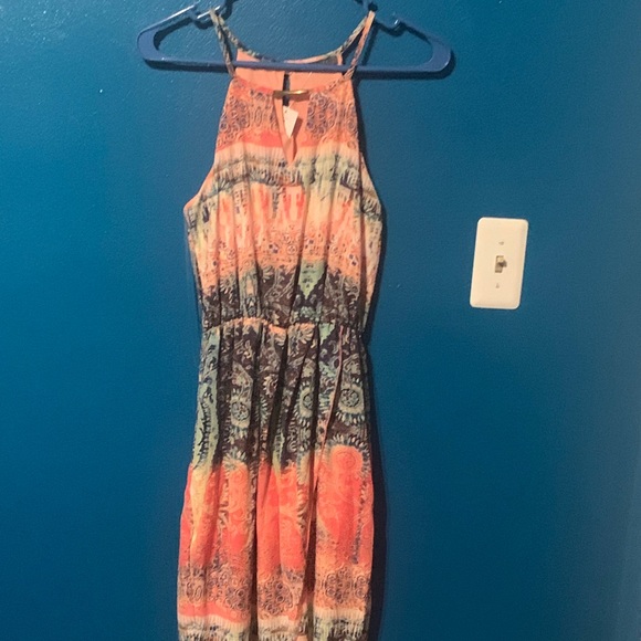 Sleeveless sundress - Picture 2 of 12